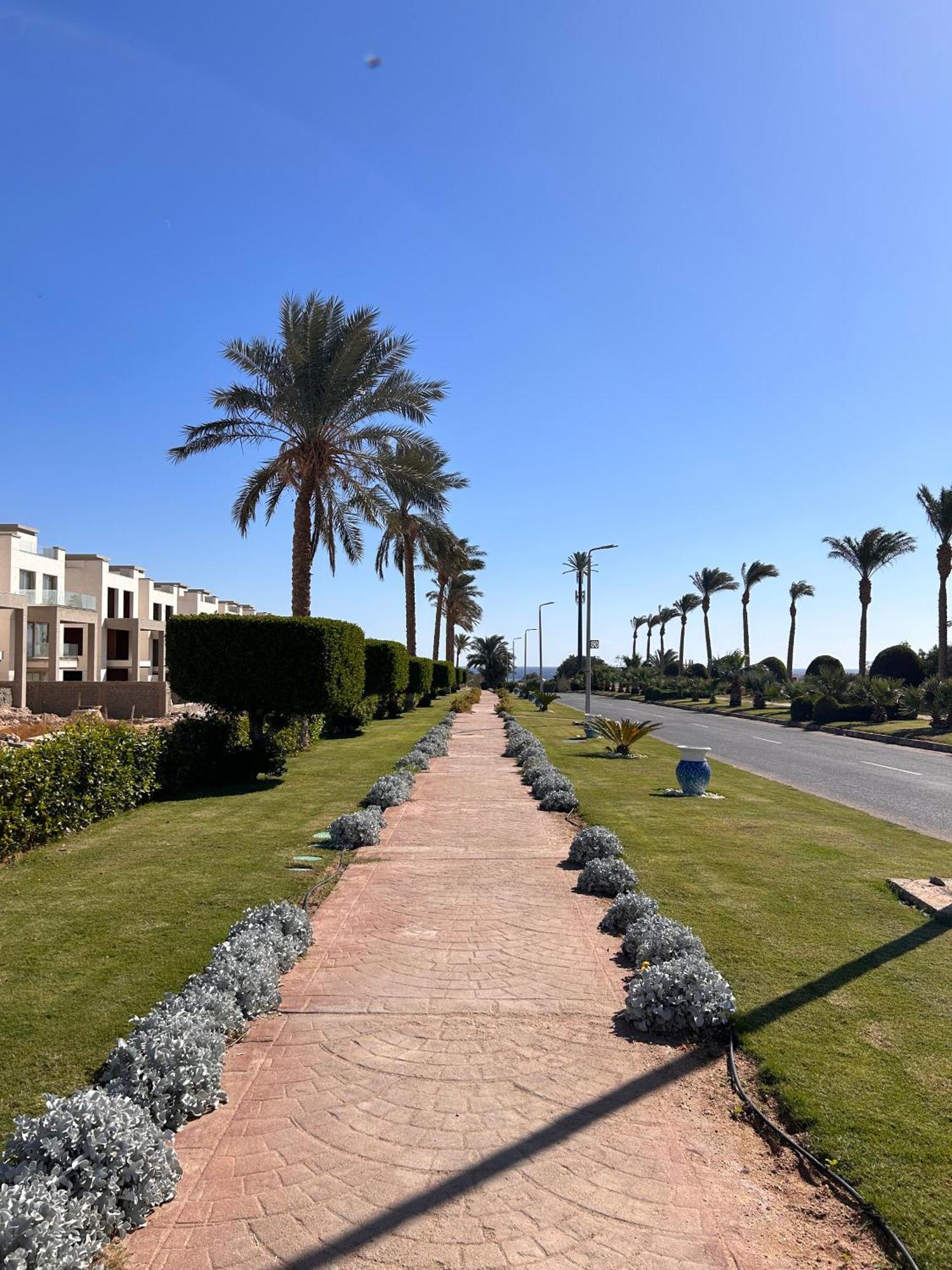 Cosy Studio On The First Floor With Lovely Terrace And Personal Garden Area, Pool View And Free Beach Access In Sharm Hills Resort Zewnętrze zdjęcie